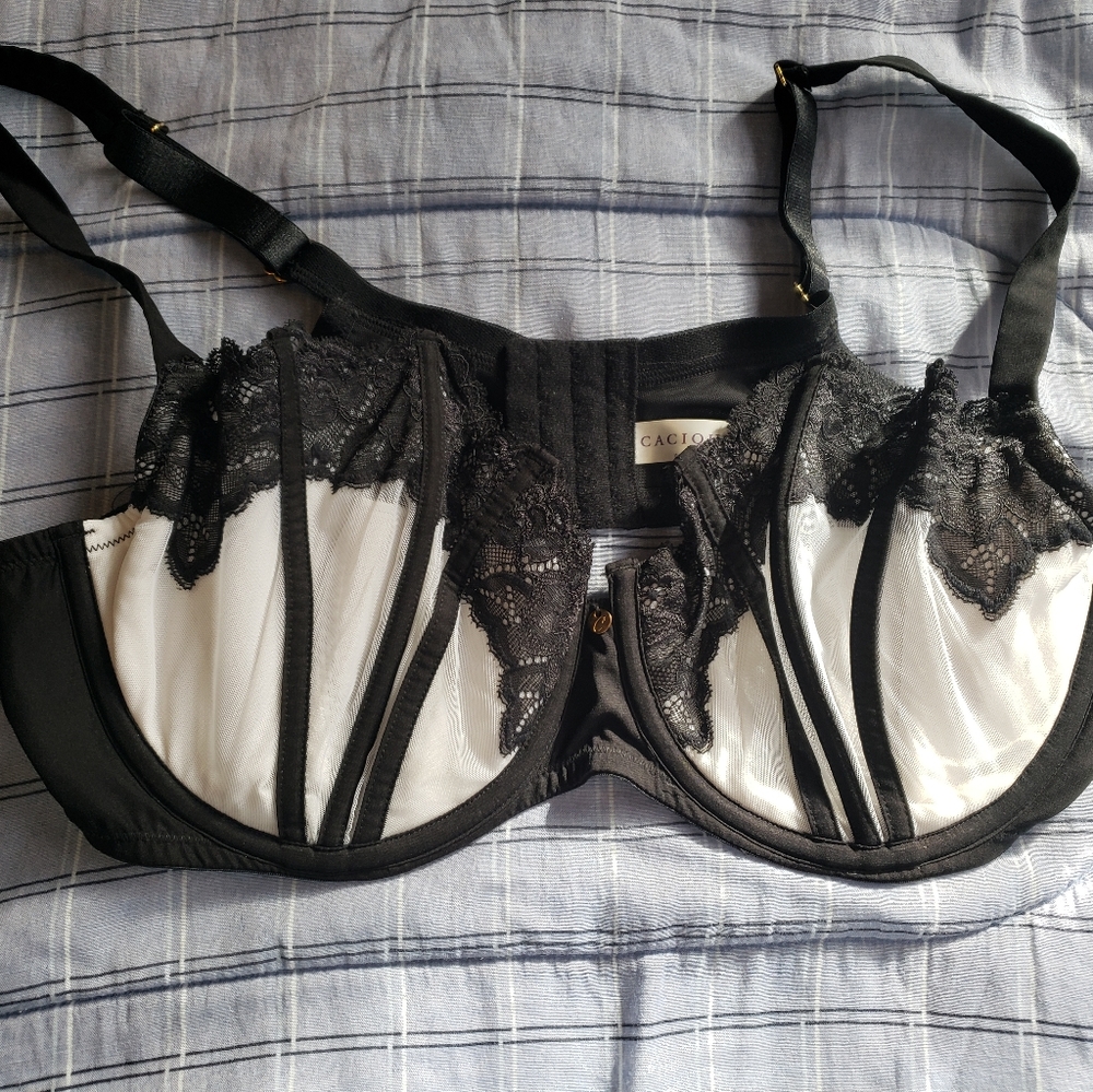 Cacique Bra